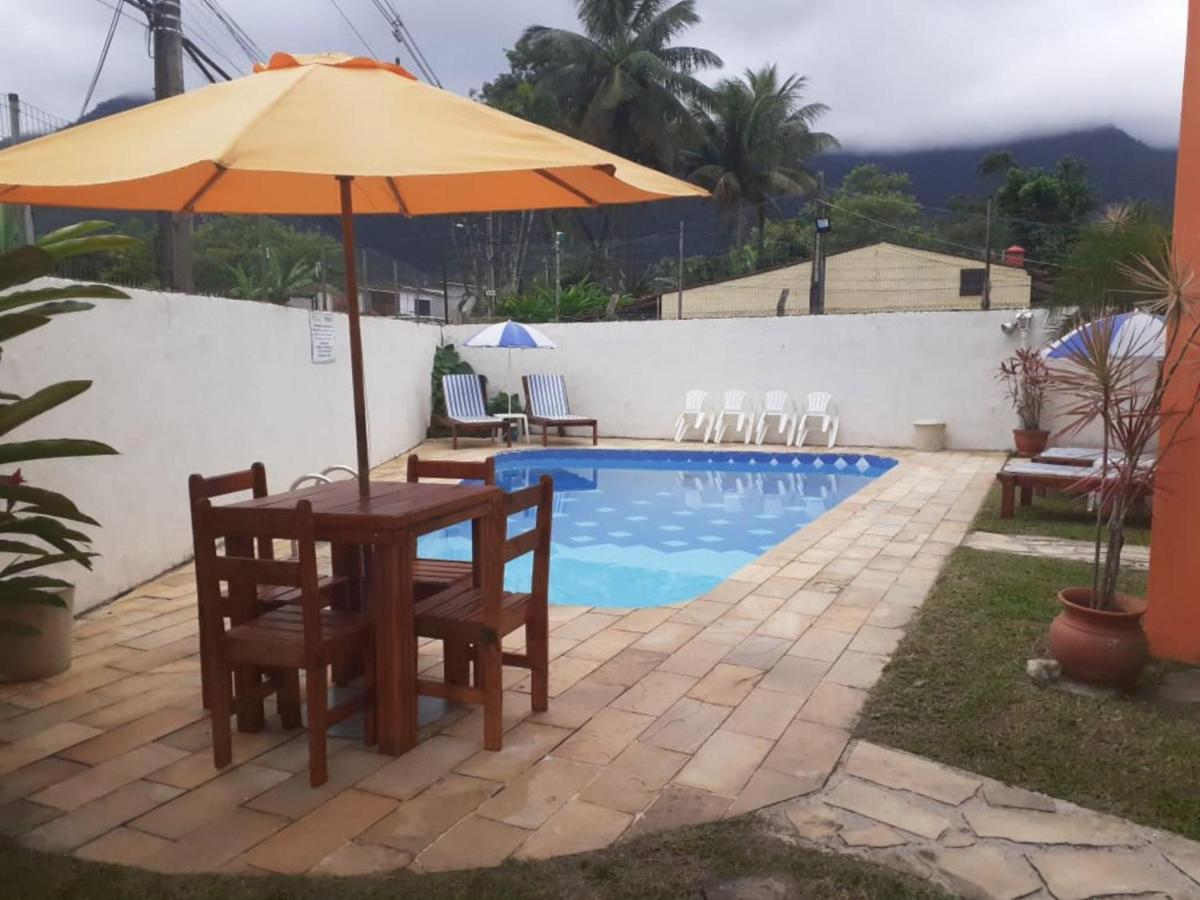 Villa Garden - Suites Маресиас Екстериор снимка