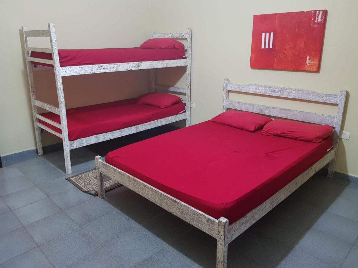 Villa Garden - Suites Маресиас Екстериор снимка